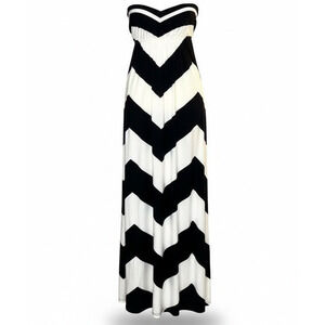 NWT MM MM MM Dress Womens Size Medium Black & White Chevron Strapless Maxi